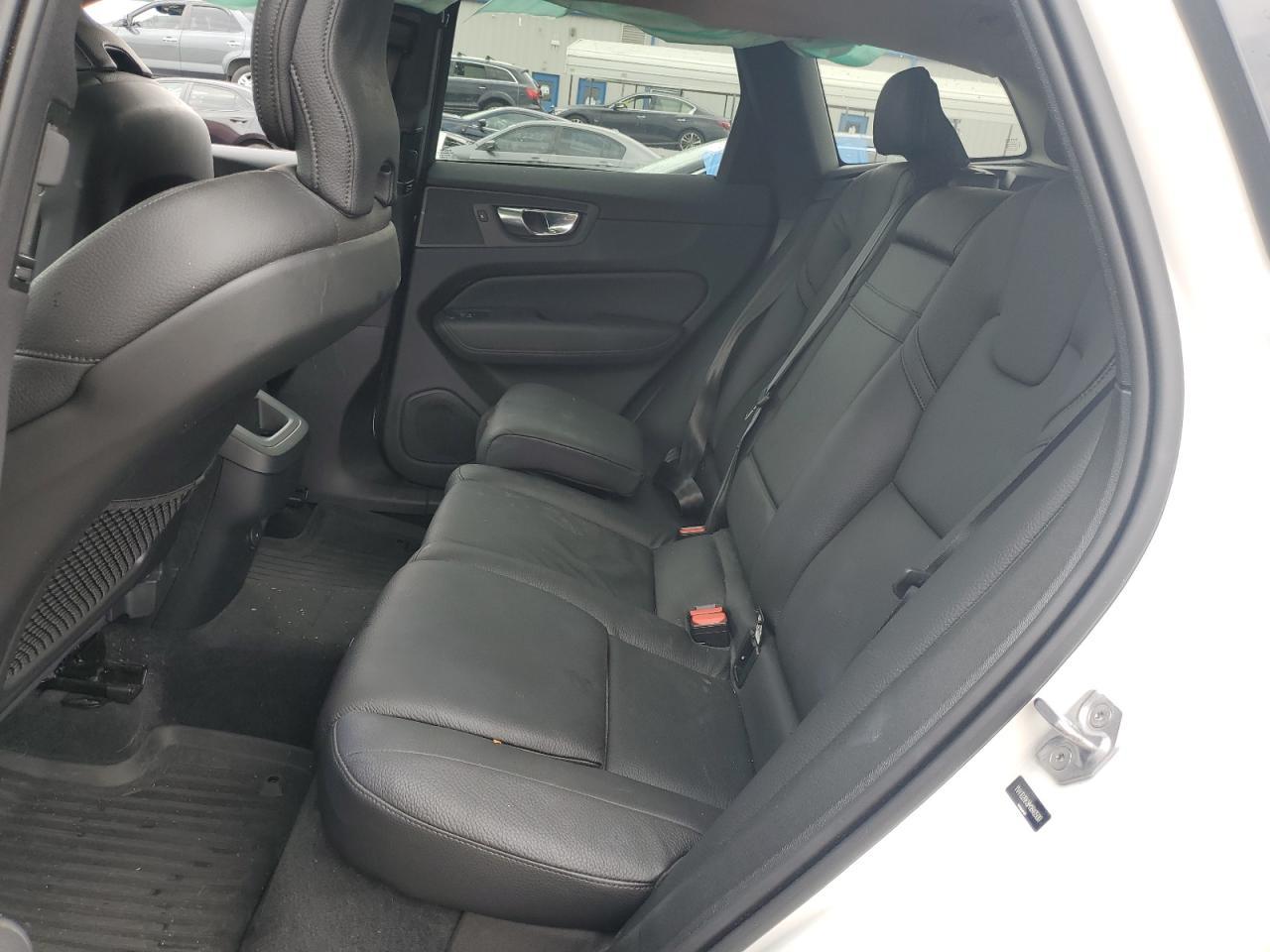 VOLVO XC60 T5 MO 2021