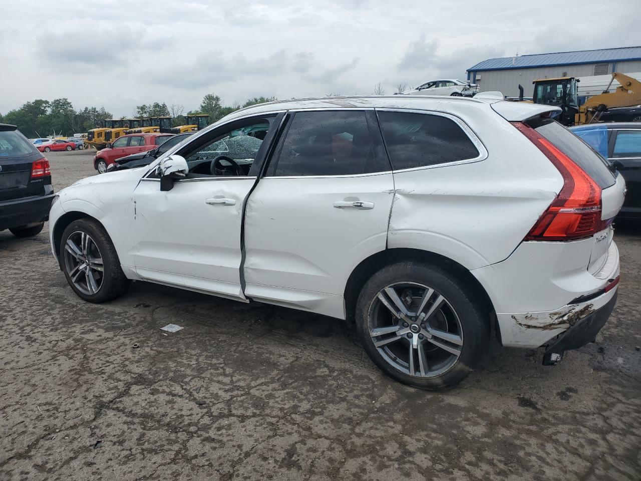 VOLVO XC60 T5 MO 2021