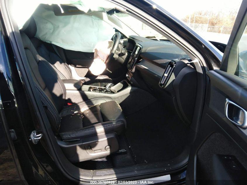 VOLVO XC40 INSCRIPTION 2022