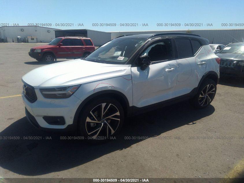VOLVO XC40 R-DESIGN 2021