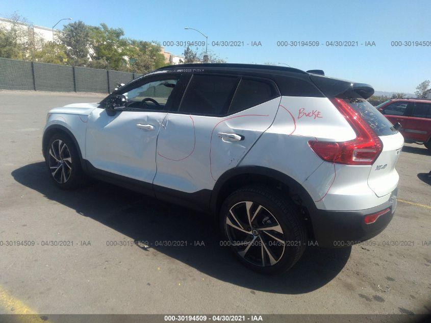 VOLVO XC40 R-DESIGN 2021