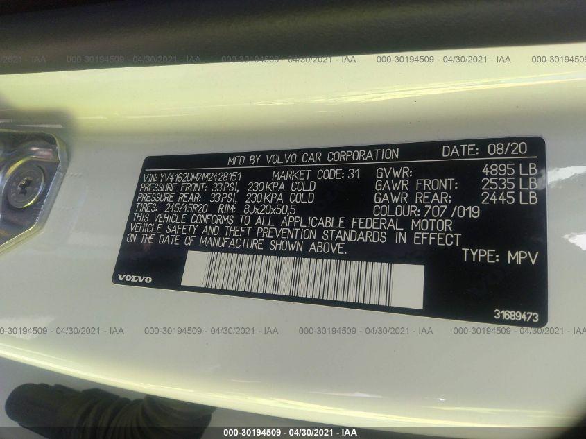 VOLVO XC40 R-DESIGN 2021