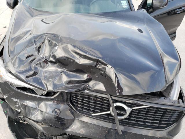 VOLVO XC40 T5 R- 2021