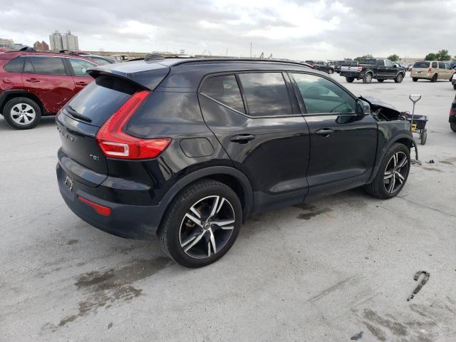 VOLVO XC40 T5 R- 2021