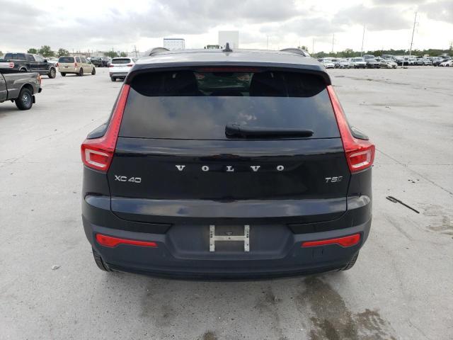 VOLVO XC40 T5 R- 2021