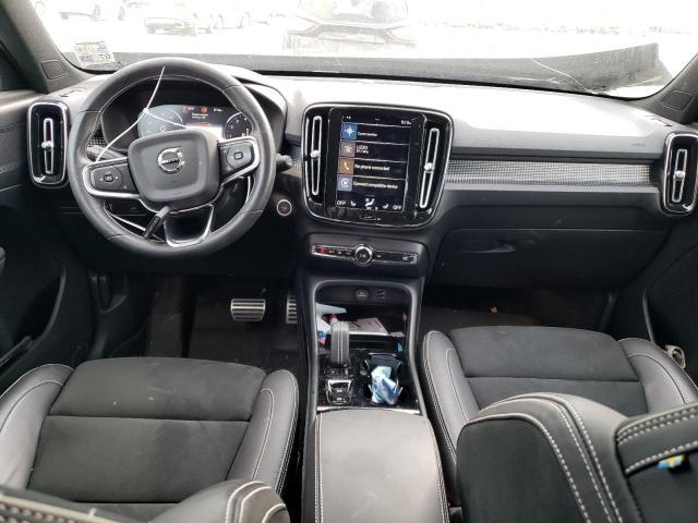 VOLVO XC40 T5 R- 2021