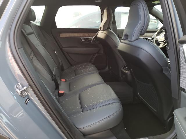 VOLVO V90 CROSS 2021