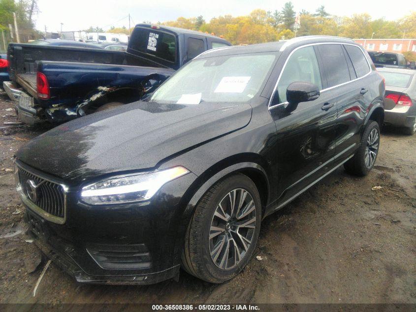 VOLVO XC90 MOMENTUM 2022