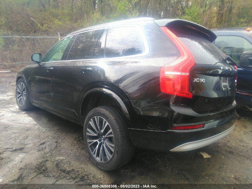 VOLVO XC90 MOMENTUM 2022