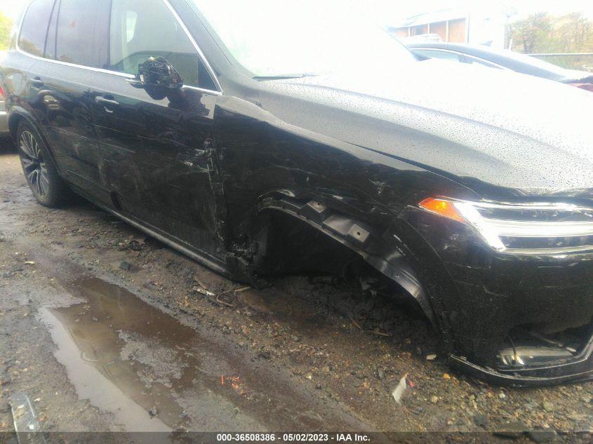 VOLVO XC90 MOMENTUM 2022