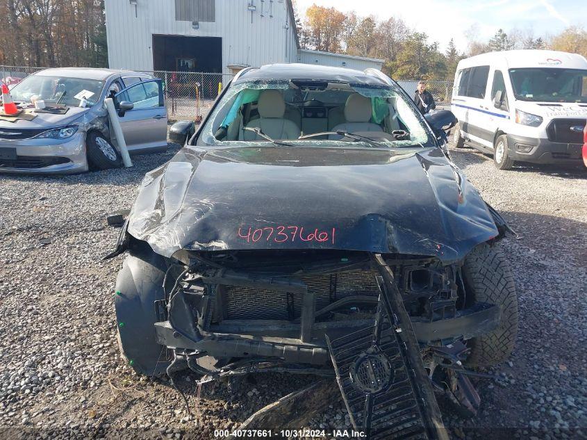 VOLVO XC60 T6 MOMENTUM 2021