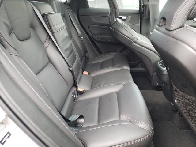 VOLVO XC60 T6 IN 2021