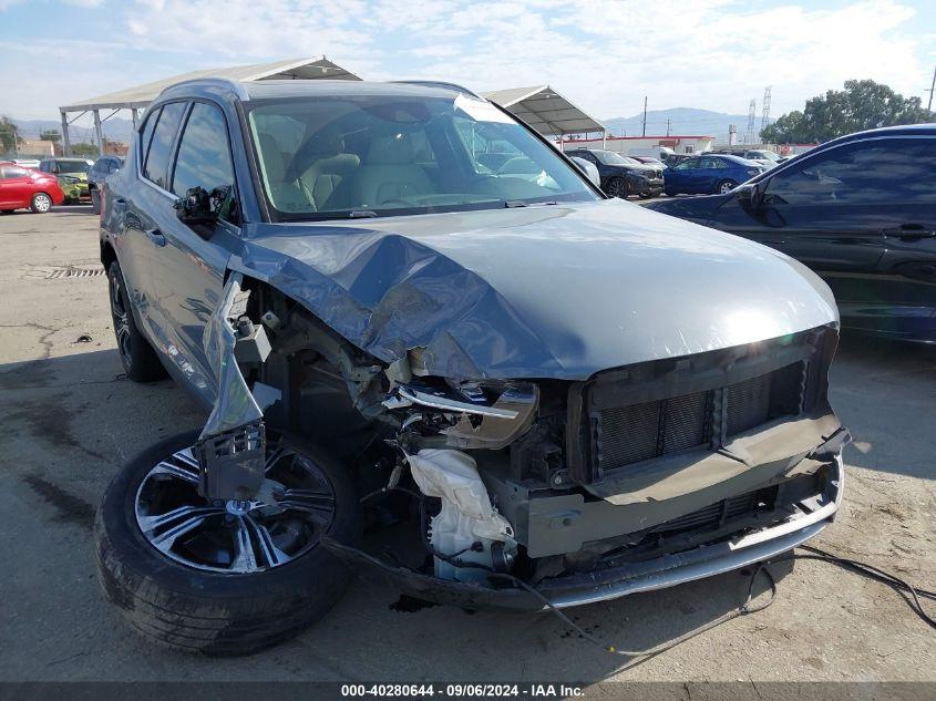 VOLVO XC40 T4 INSCRIPTION 2021