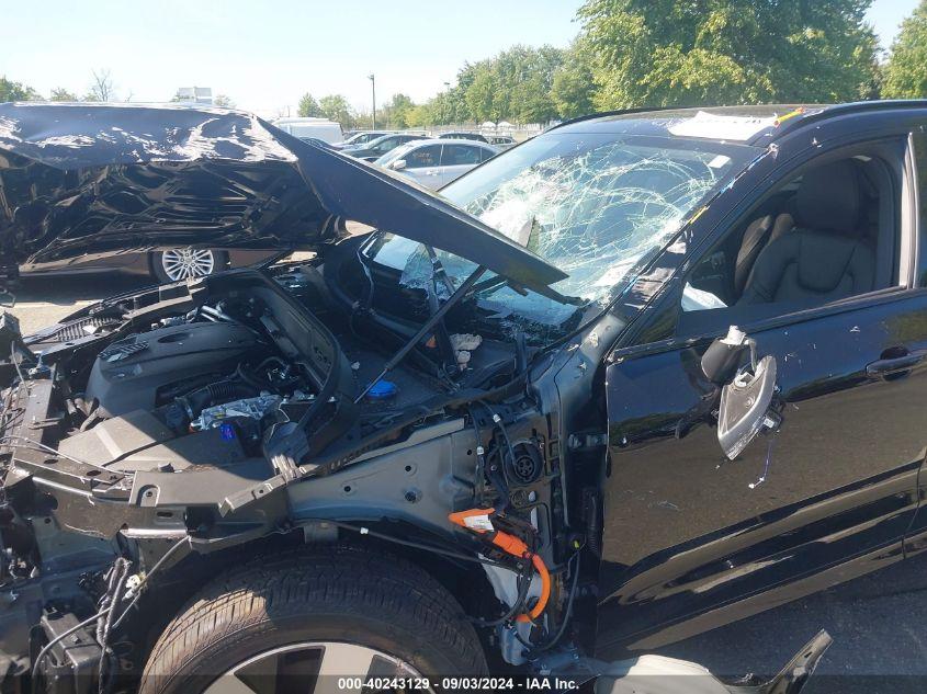 VOLVO XC60 RECHARGE PLUG-IN HYBRID T8 ULTIMATE DARK THEME 2024