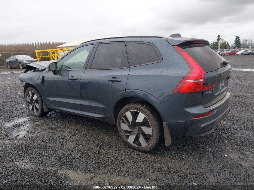 VOLVO XC60 RECHARGE PLUG-IN HYBRID T8 ULTIMATE DARK THEME 2023