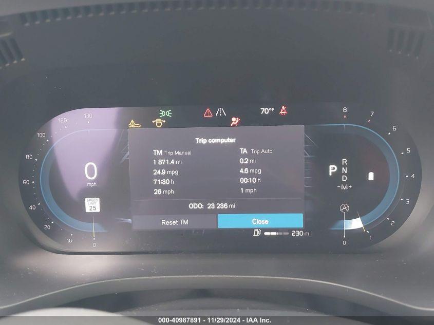 VOLVO XC60 B5 MOMENTUM 2022