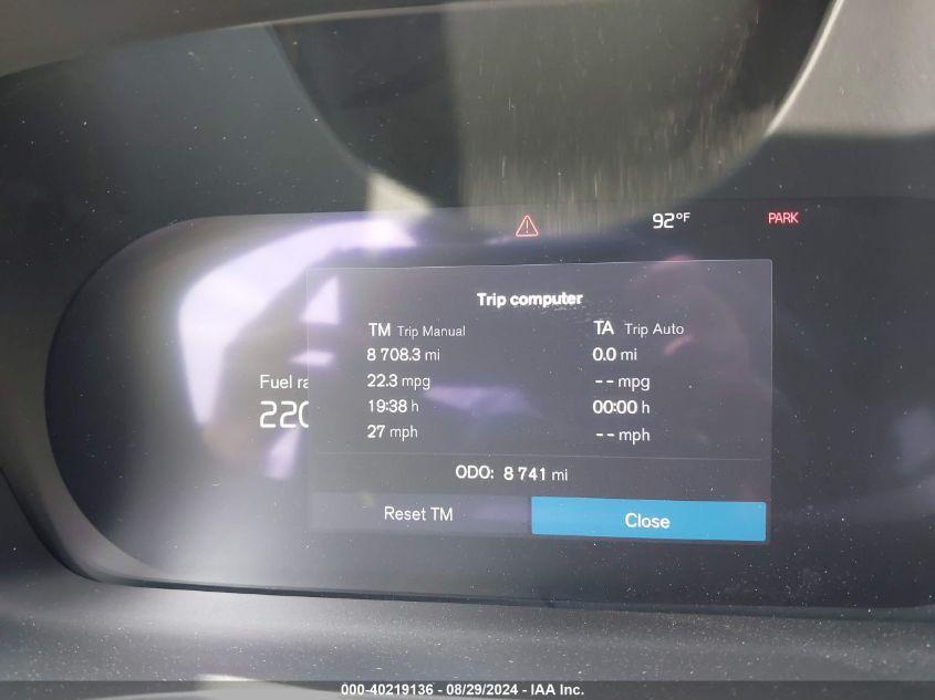 VOLVO V60 CROSS COUNTRY B5 ULTIMATE 2024