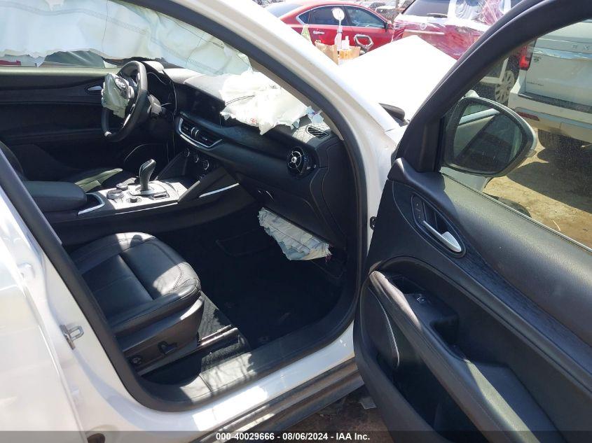 ALFA ROMEO STELVIO  2020